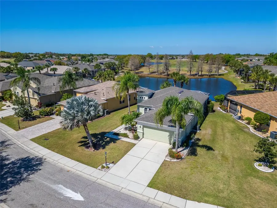 915 Regal Manor Way, Sun City Center, FL 33573 - #2