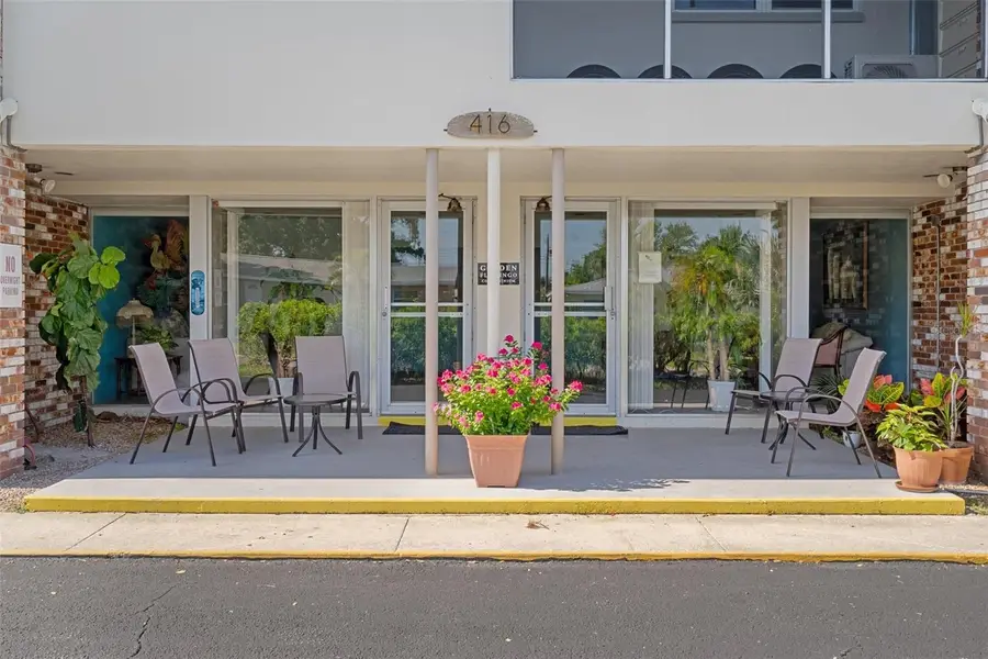 416 73rd Avenue N #205, Saint Petersburg, FL 33702 - #2