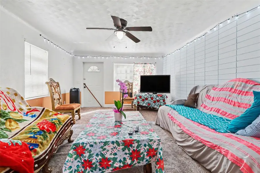 885 N 9th Street, Eagle Lake, FL 33839 - #3