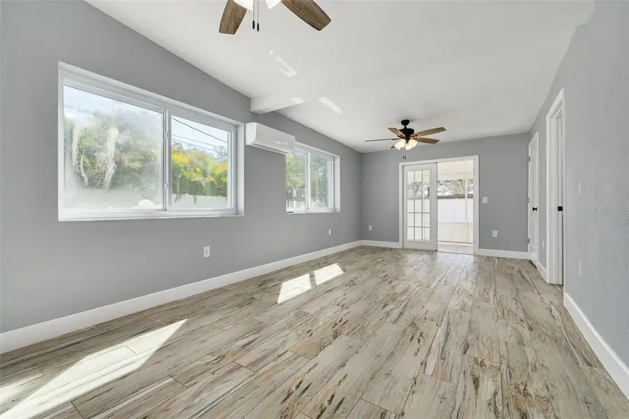 4608 30th Avenue N, Saint Petersburg, FL 33713 - #2