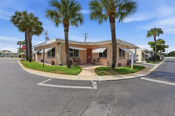 250 Rosery Road Nw #351, LARGO, FL 33770