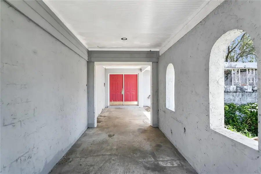 6734 Twelve Oaks Boulevard, Tampa, FL 33634 - #3