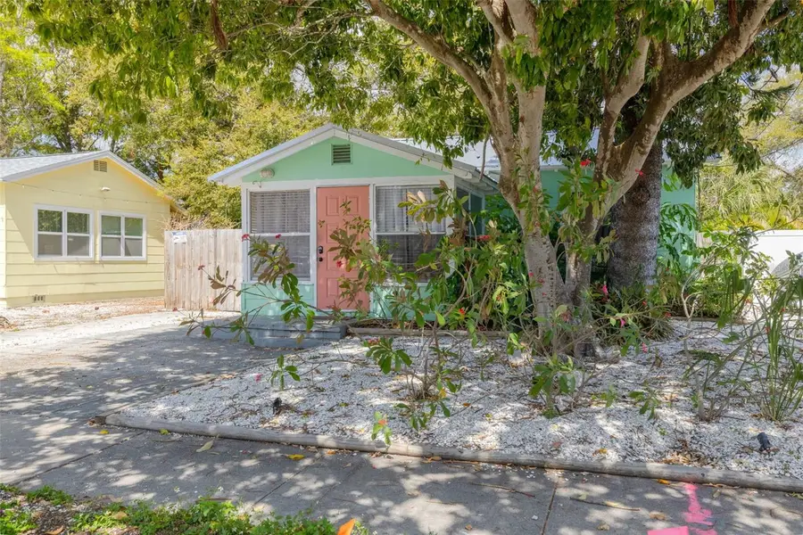 5117 Tangerine Avenue S, Gulfport, FL 33707 - #2