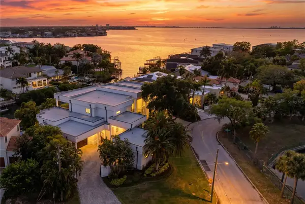 2 Sandpiper Road, TAMPA, FL 33609