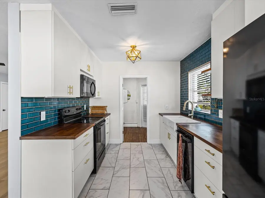 5753 93rd Avenue N, Pinellas Park, FL 33782 - #3