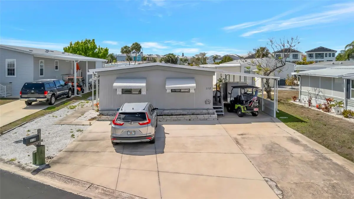 110 E Saint Lucia Loop, Apollo Beach, FL 33572 - #1