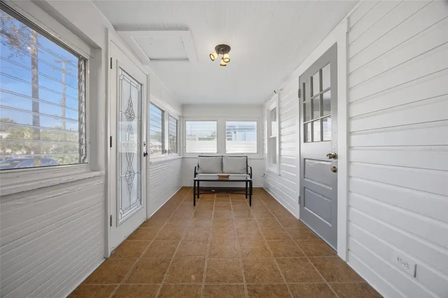 106 W Crest Avenue, Tampa, FL 33603 - #3