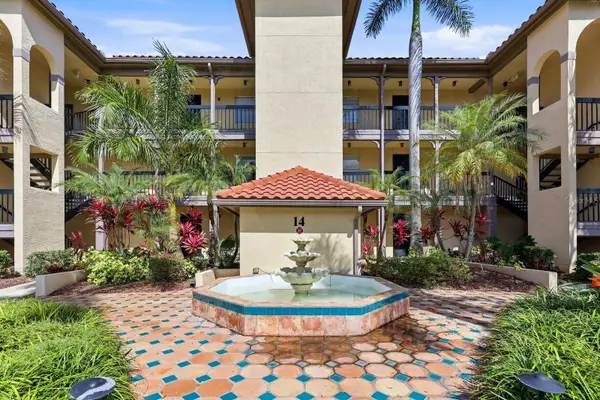 2400 Feather Sound Drive #1424, CLEARWATER, FL 33762