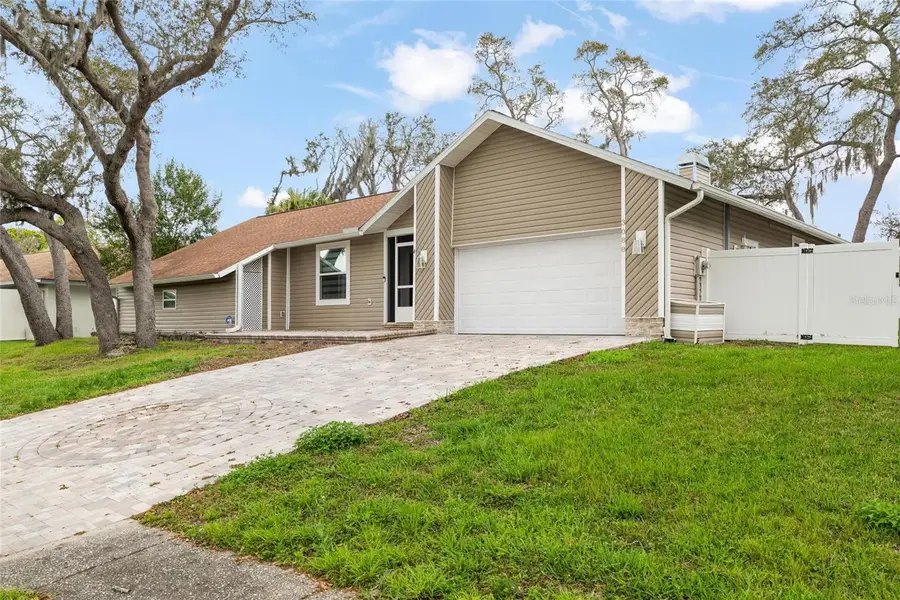 3088 Enisglen Drive, Palm Harbor, FL 34683 - #2