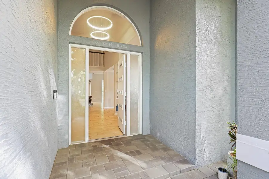 5208 Laurel Pointe Drive, Valrico, FL 33596 - #2