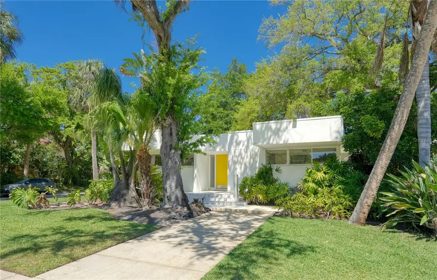 4223 W Cleveland Street, Tampa, FL 33609 - #2