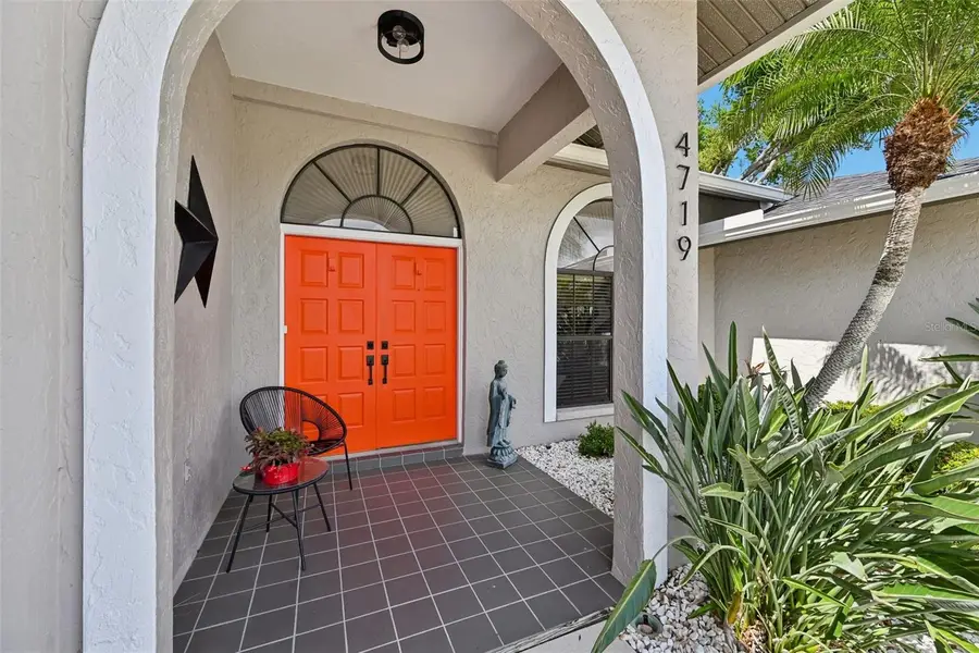 4719 Meadowview Circle, Sarasota, FL 34233 - #3