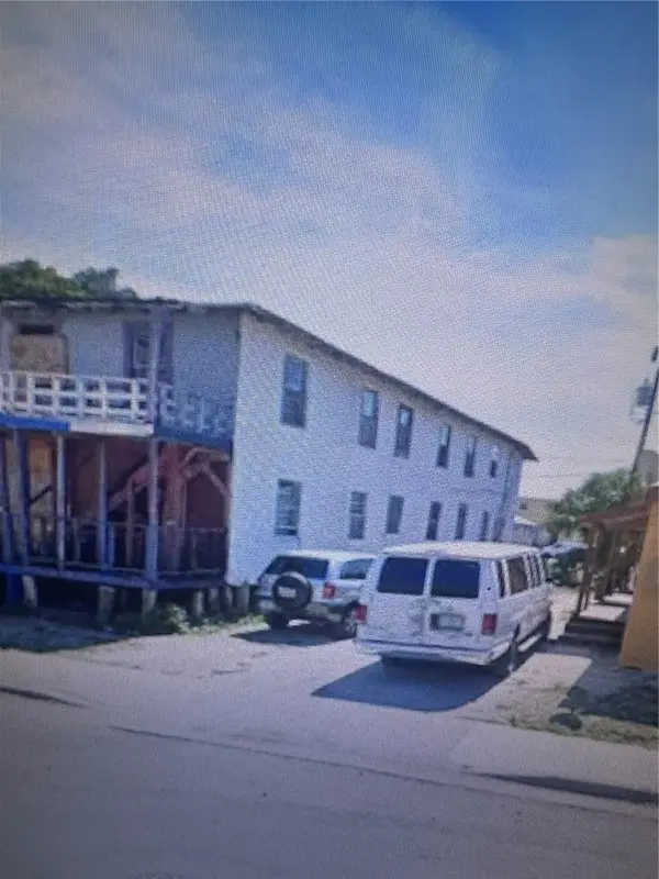 624 SW Avenue C Place #20, BELLE GLADE, FL 33430