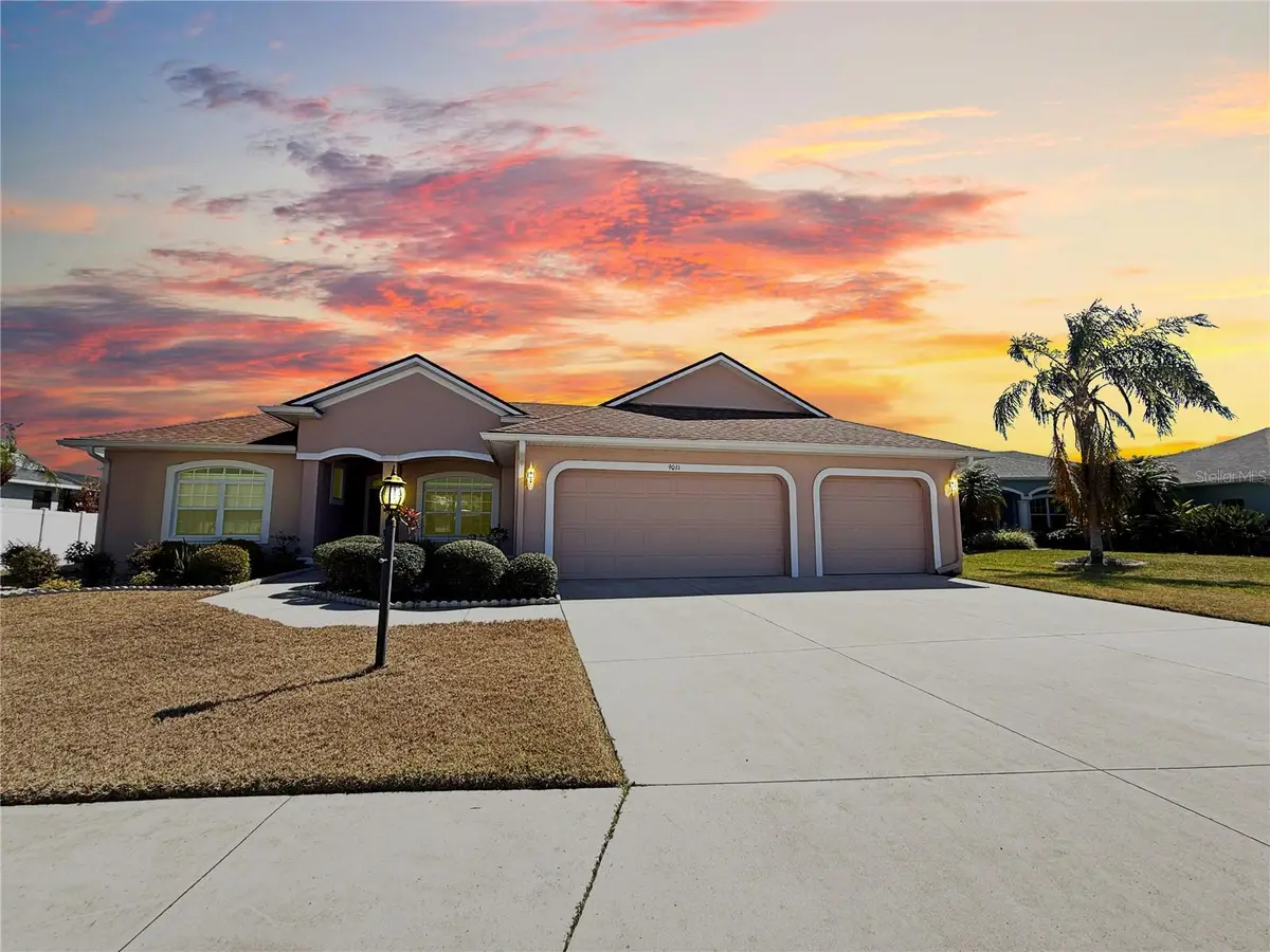 9011 Province Street, Sarasota, FL 34240 - #1