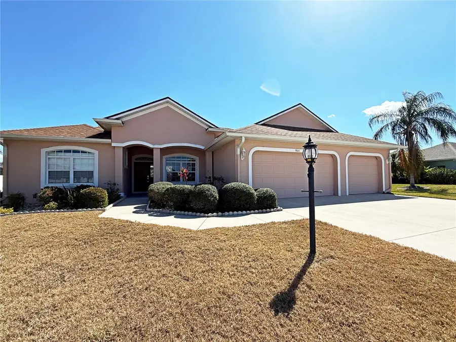 9011 Province Street, Sarasota, FL 34240 - #3