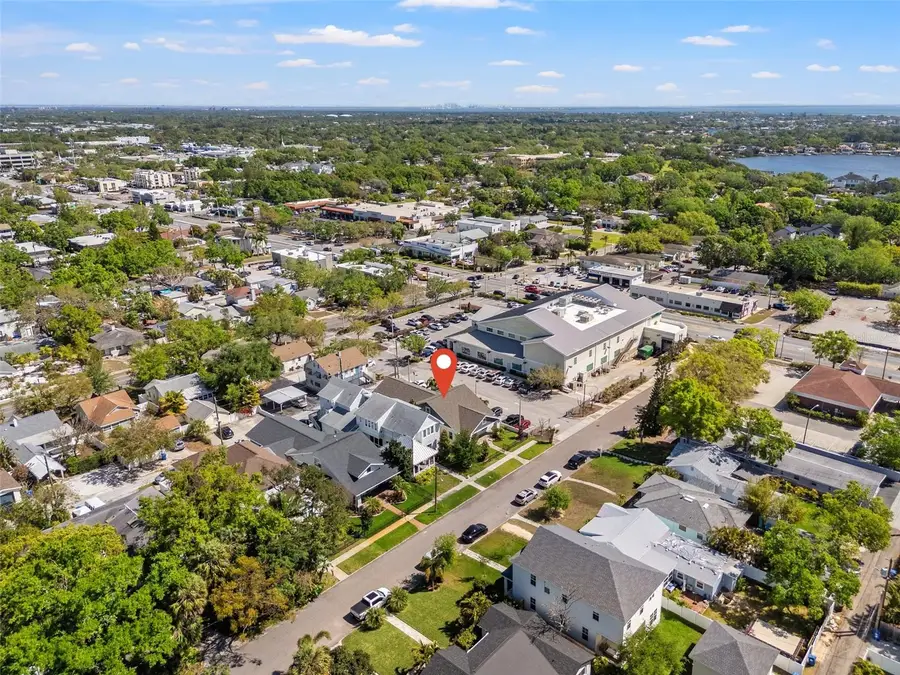 445 29th Avenue N, Saint Petersburg, FL 33704 - #3