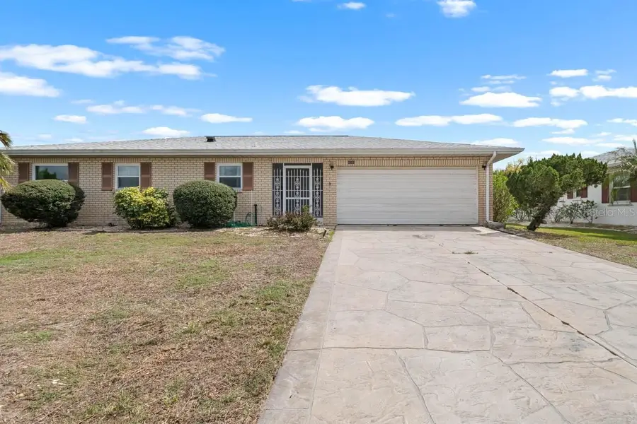 656 Fort Duquesna Drive, Sun City Center, FL 33573 - #3