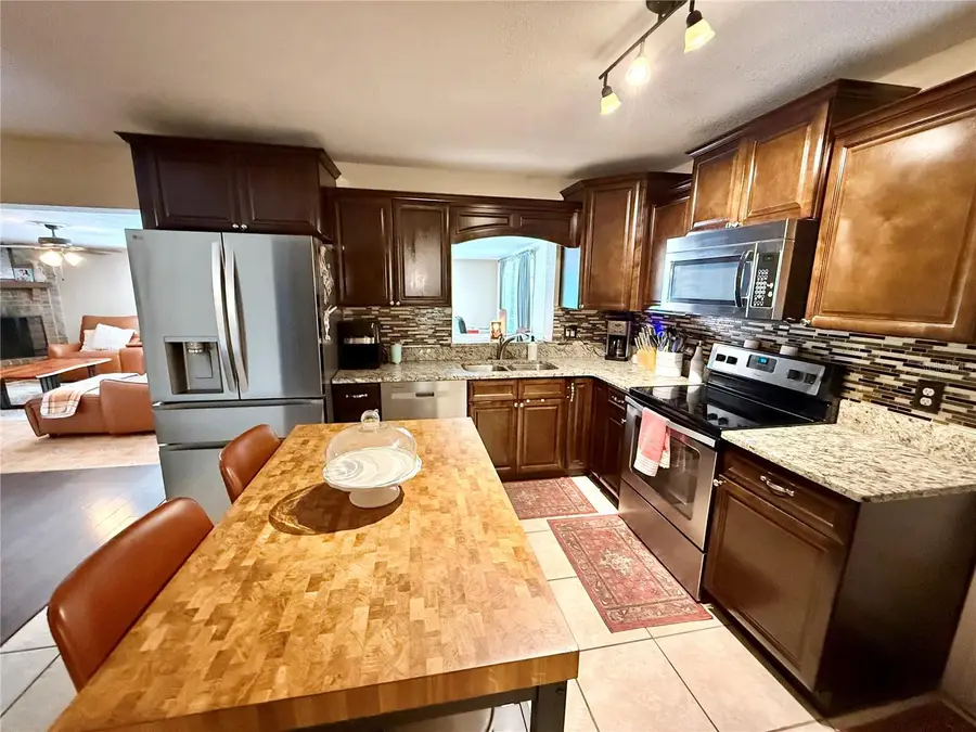 304 Bluebird Avenue, Lakeland, FL 33809 - #3