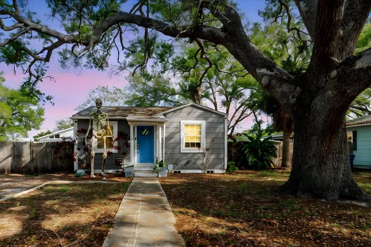 765 60th Avenue Ne, Saint Petersburg, FL 33703 - #1