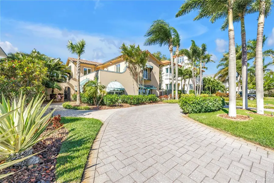 2410 Coffee Pot Boulevard Ne, Saint Petersburg, FL 33704 - #2