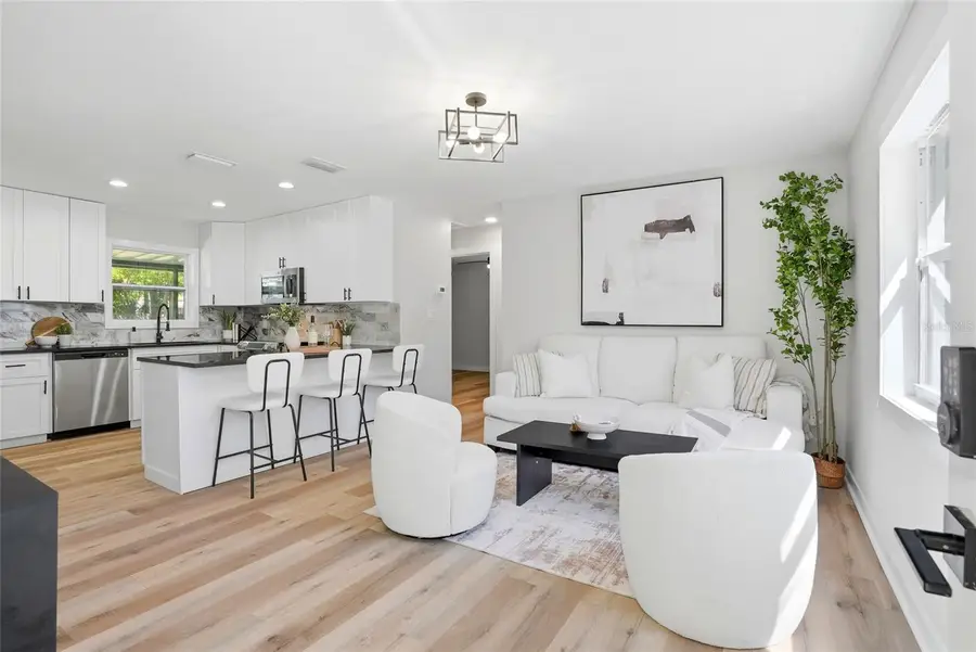 4234 Harrisburg Street Ne, Saint Petersburg, FL 33703 - #3