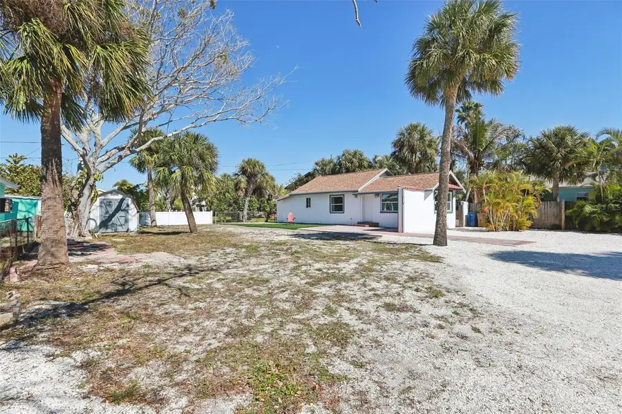 13135 4th Street E, Madeira Beach, FL 33708 - #3