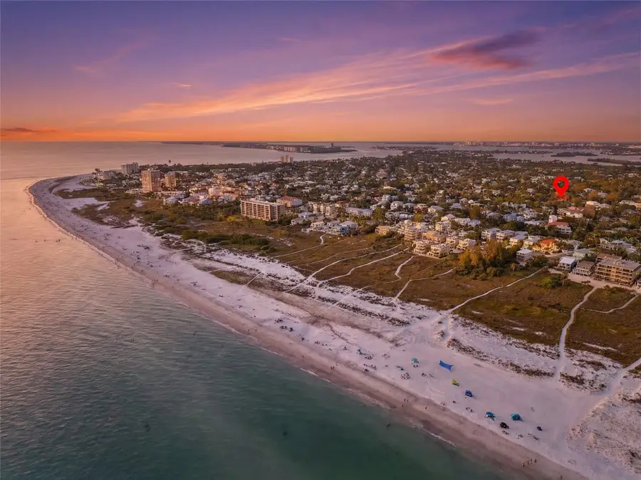 114 Island Circle, Sarasota, FL 34242 - #2