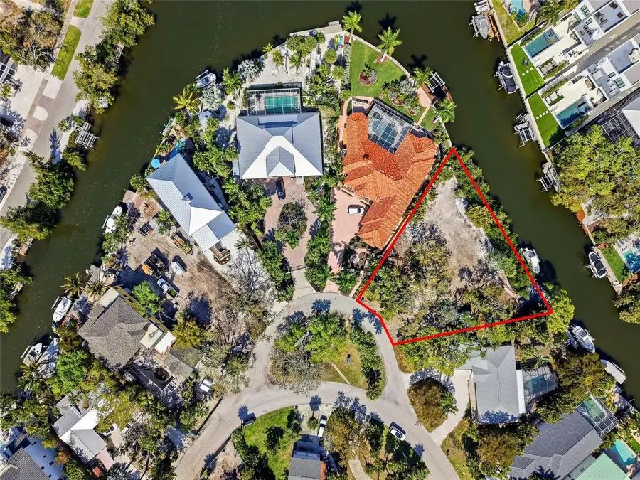 114 Island Circle, Sarasota, FL 34242 - #3