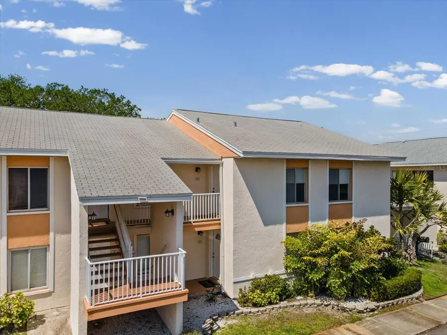 9940 7th Way N #204, Saint Petersburg, FL 33702 - #3