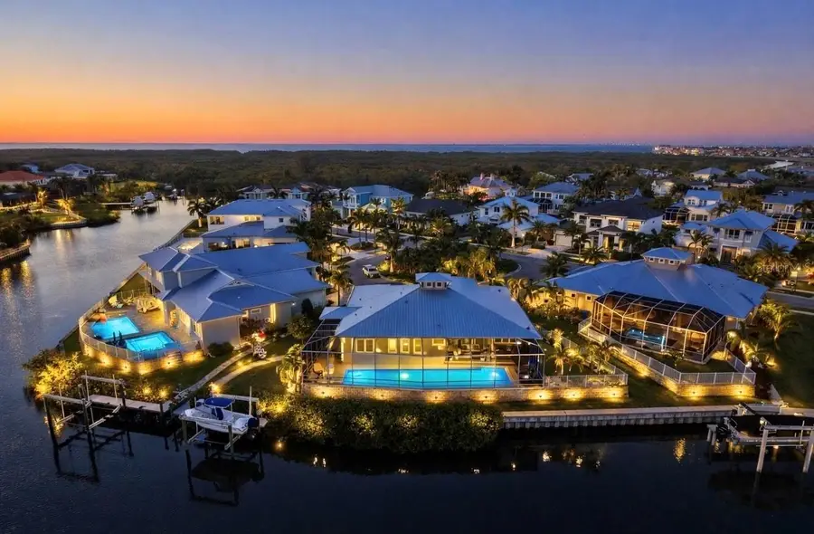 716 Pinckney Drive, Apollo Beach, FL 33572 - #3