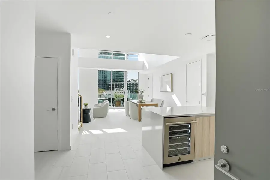 400 Central Avenue #306, Saint Petersburg, FL 33701 - #3