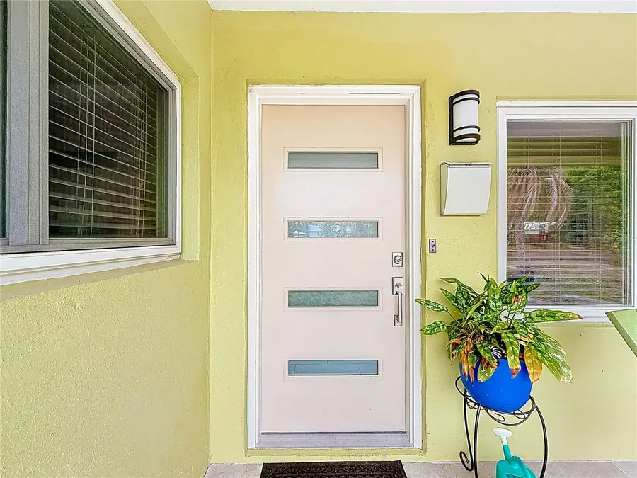 6170 7th Avenue N, Saint Petersburg, FL 33710 - #3