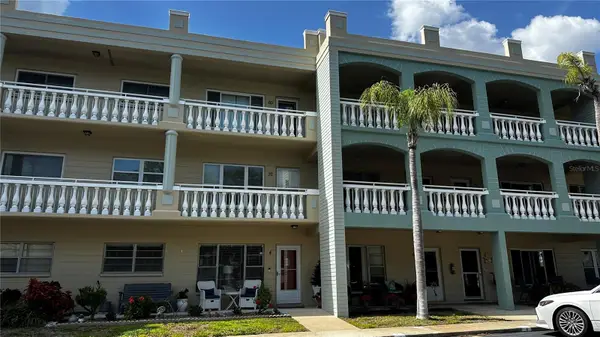 2330 Ecuadorian Way #32, CLEARWATER, FL 33763