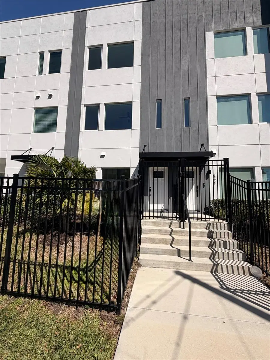 560 Dr Martin Luther King Jr Street S, Saint Petersburg, FL 33701 - #1