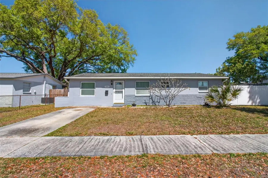 5865 92nd Avenue N, Pinellas Park, FL 33782 - #2