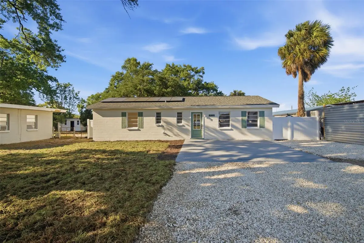 3805 W Pearl Avenue, Tampa, FL 33611 - #1