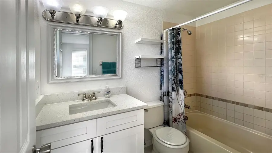 2307 Merrily Circle N, Seffner, FL 33584 - #3