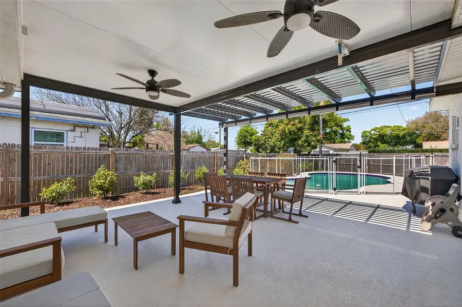 3911 14th Avenue N, Saint Petersburg, FL 33713 - #2