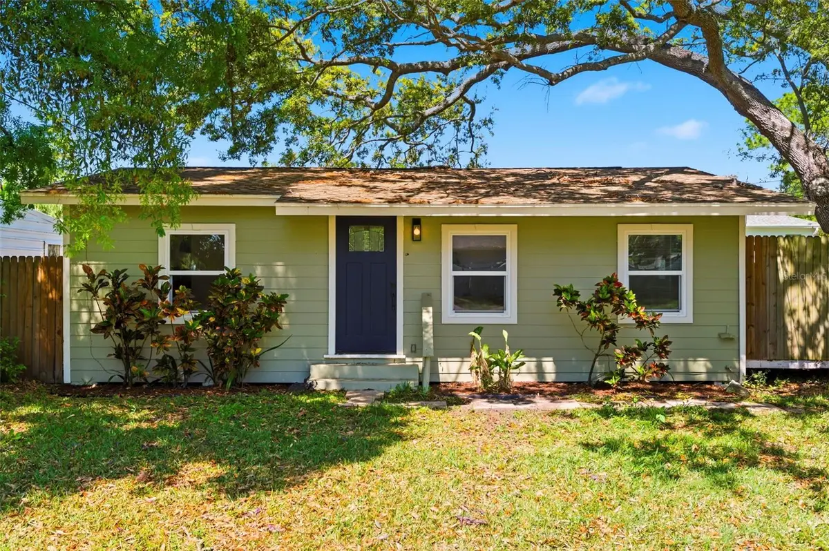3241 Laurel Ave, Clearwater, FL 33762 - #1