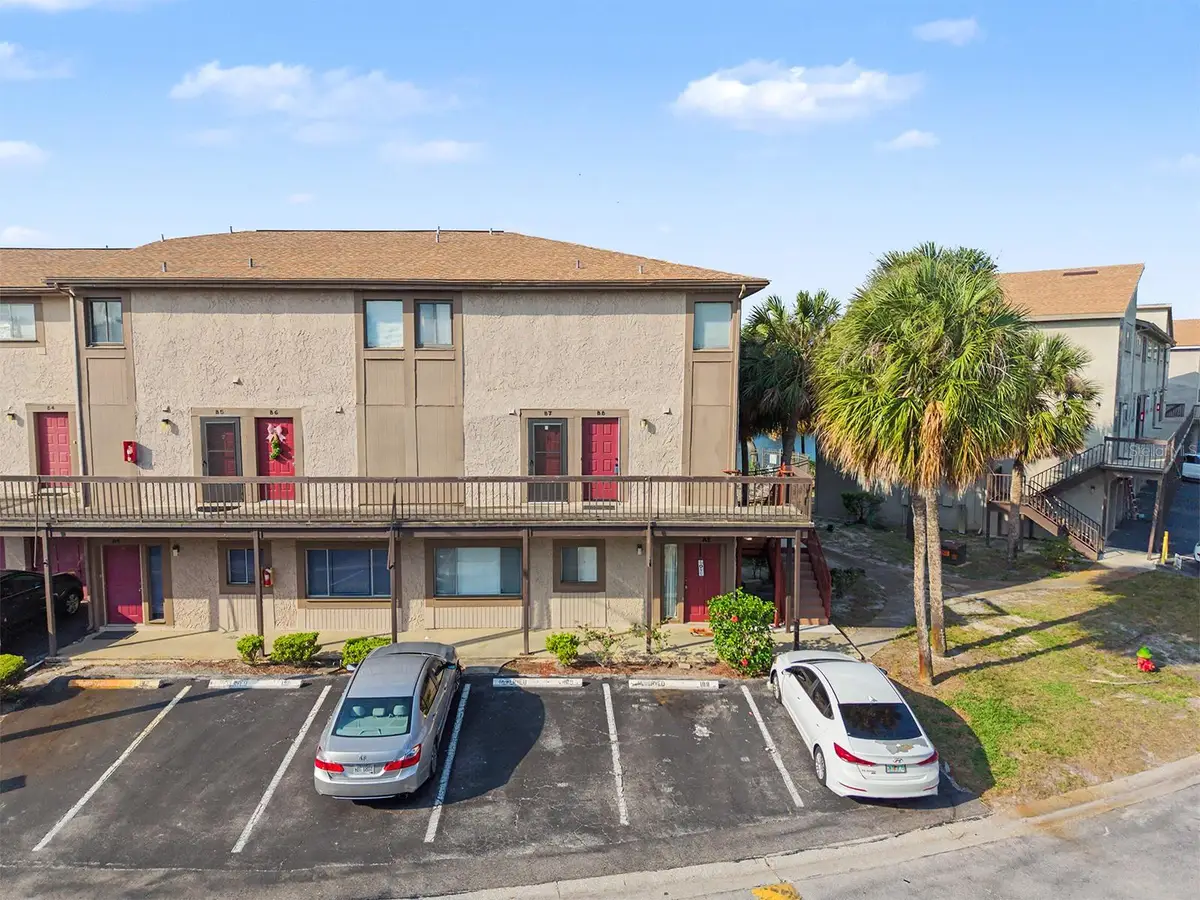 6321 Newtown Circle #21B8, Tampa, FL 33615 - #1