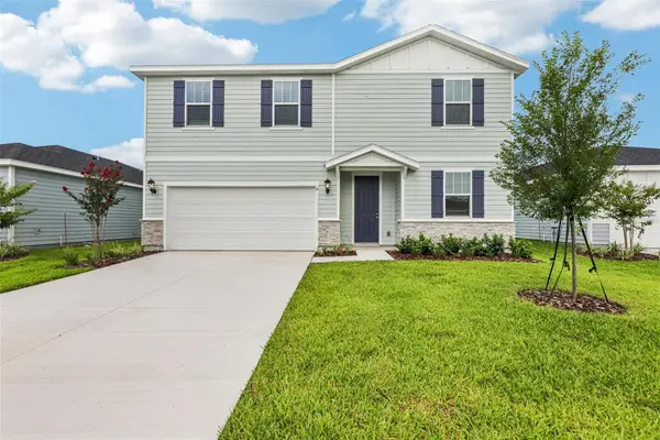 8 Wandering Creek Way, PALM COAST, FL 32164
