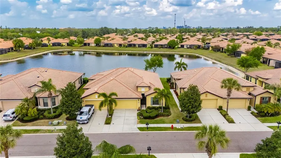 5538 Sunset Falls Drive, Apollo Beach, FL 33572 - #3