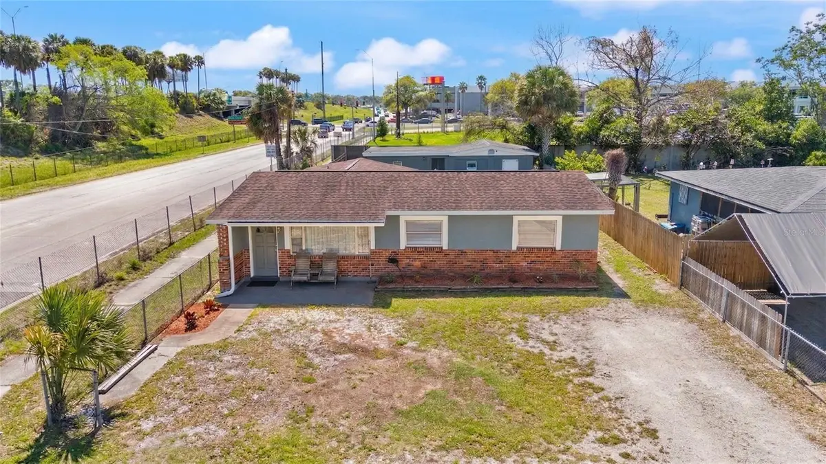 319 E 119 Avenue, Tampa, FL 33612 - #1