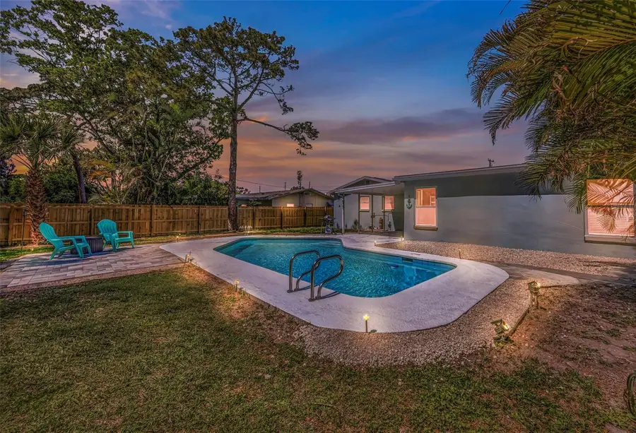 3070 Dryer Avenue, Largo, FL 33770 - #2