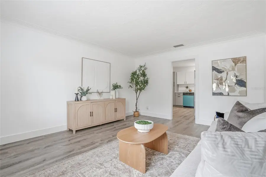 7125 5th Avenue N, Saint Petersburg, FL 33710 - #3