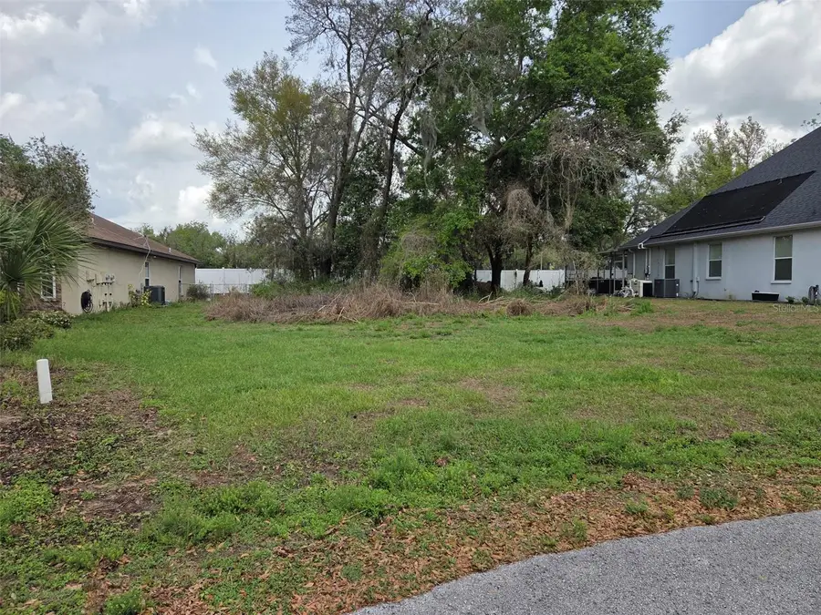 Kelly Lynn Court, Zephyrhills, FL 33541 - #2