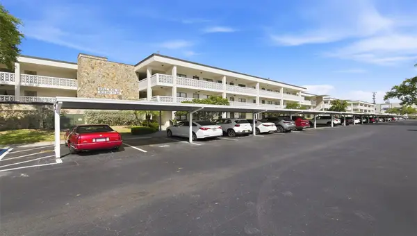 4910 Bay Street Ne #310, ST PETERSBURG, FL 33703