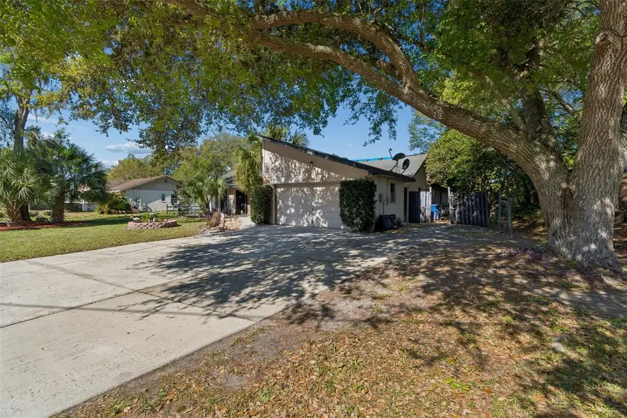 5059 Bernadette Drive, Zephyrhills, FL 33541 - #2