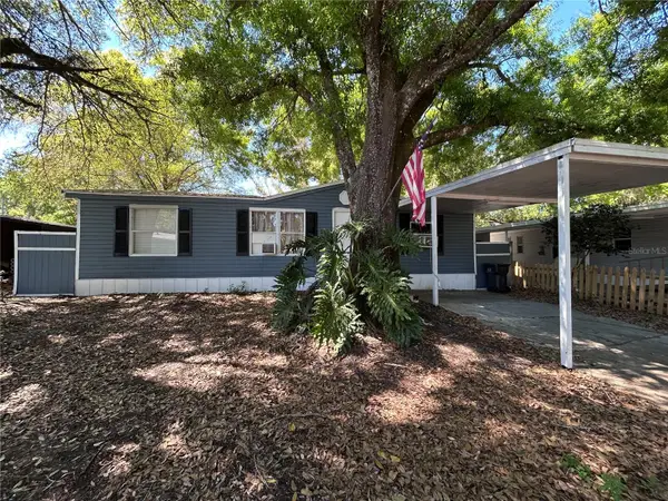 10638 Bay Hills Circle, THONOTOSASSA, FL 33592