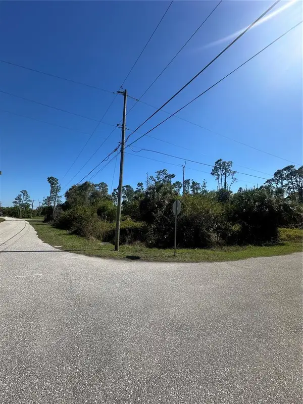 Pinewood Street, NORTH PORT, FL 34288